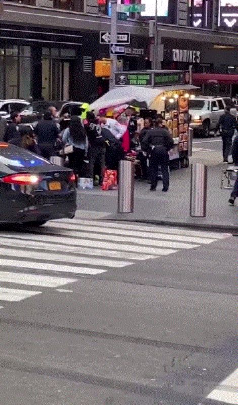 Firing between two parties in the US, 3 injured, including a 4-year-old girl