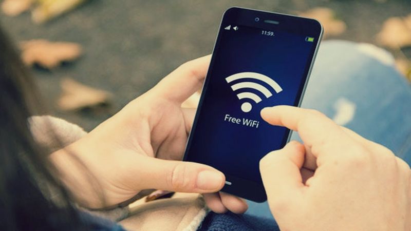 Arvind Kejriwal announces free Wi-Fi in Delhi