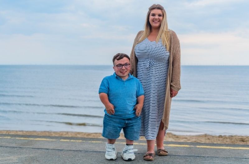  UK couple break greatest height difference record 
