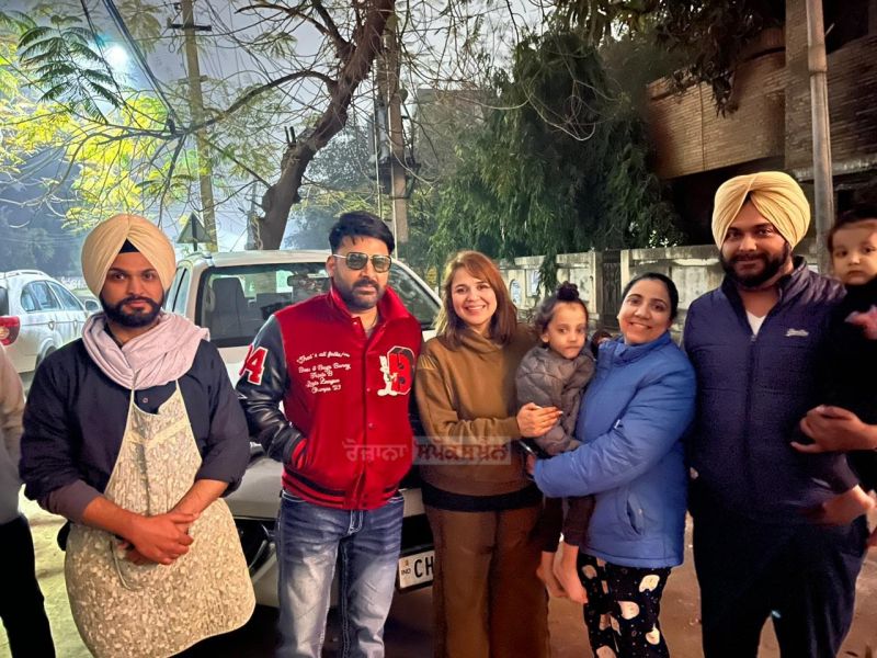 Comedian Kapil Sharma arrived in Jalandhar with his wife news in punjabi 