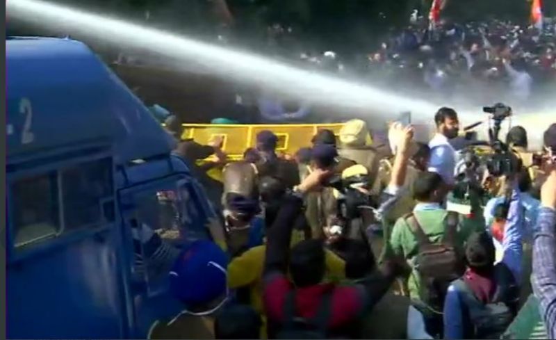 Chandigarh police arrest Punjab Youth Congress workers