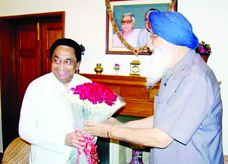 Parkash Singh Badal with Kamal Nath