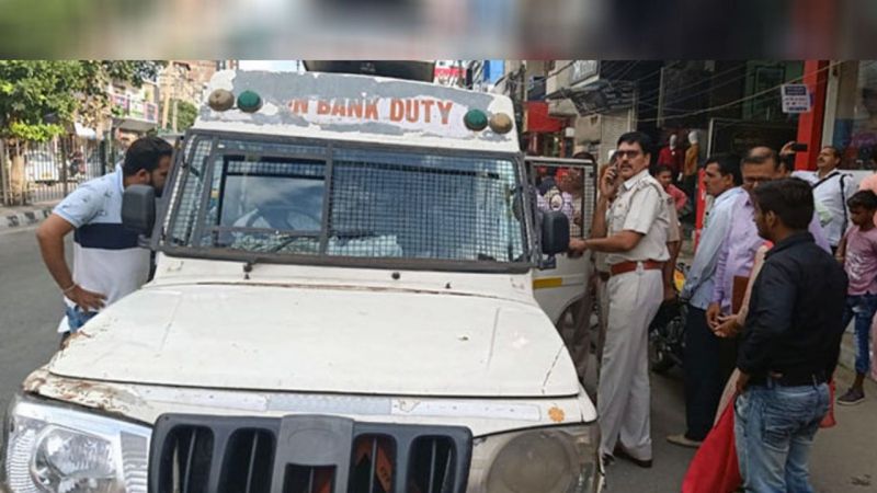 Rs 3 crore looted in cash van in Rohtak