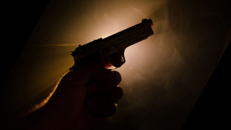 Dispute over 2 drunk friends