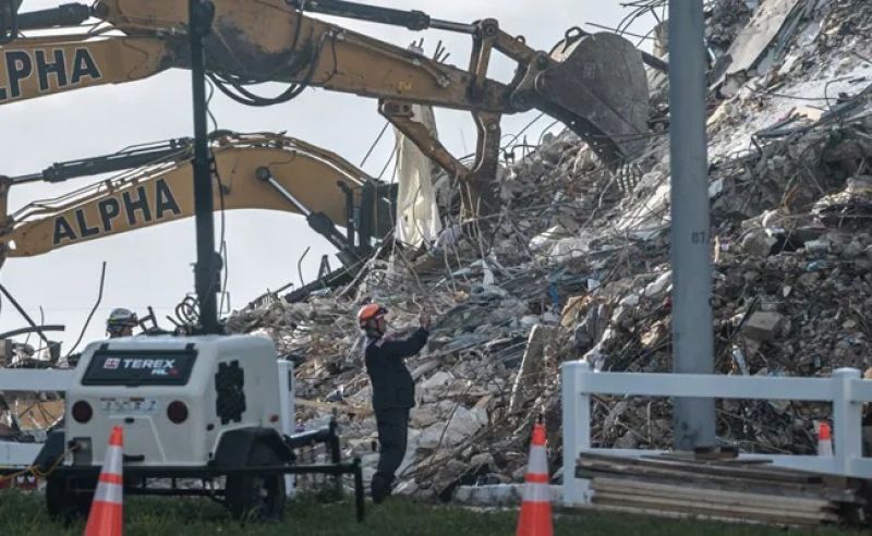 Florida Building Collapse Death Count Rises To 9, Says Mayor