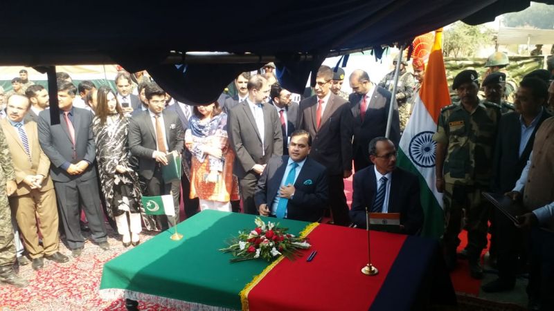 Kartarpur corridor: India and Pakistan sign deal on Sikh temple project