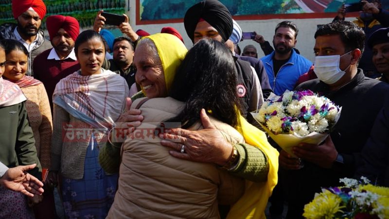 arvind kejriewal's family 