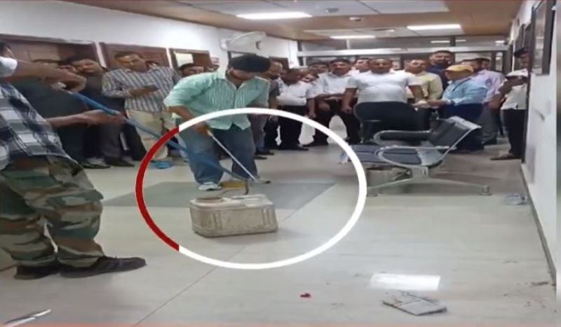  Haryana Secretariat office Snake News in punjabi 