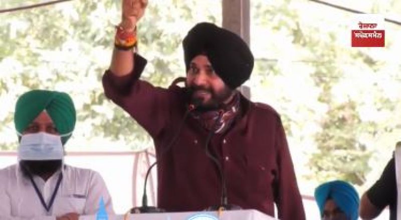 Navjot Sidhu at moga rally 