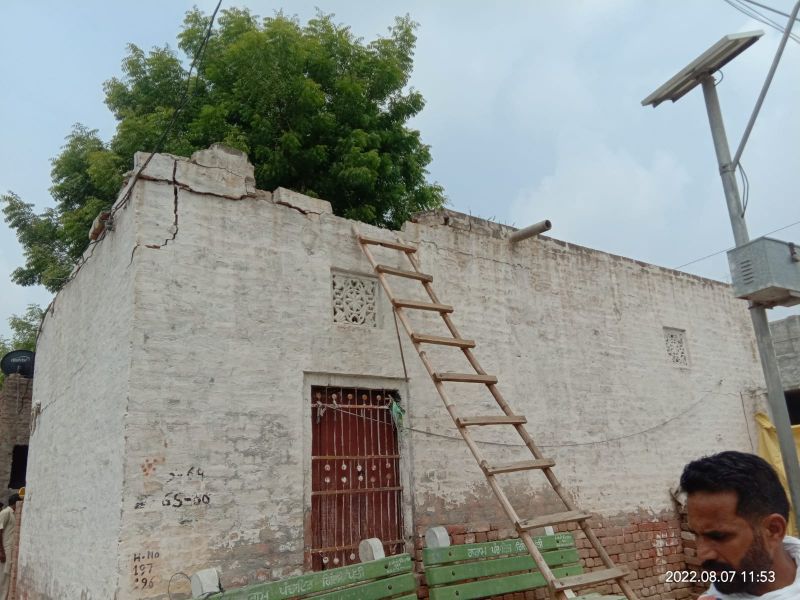 A two-year-old child died due to the collapse of the roof in Bathinda