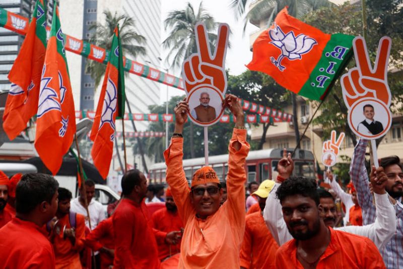 Maharashtra and Haryana: Ruling BJP headed for mixed results