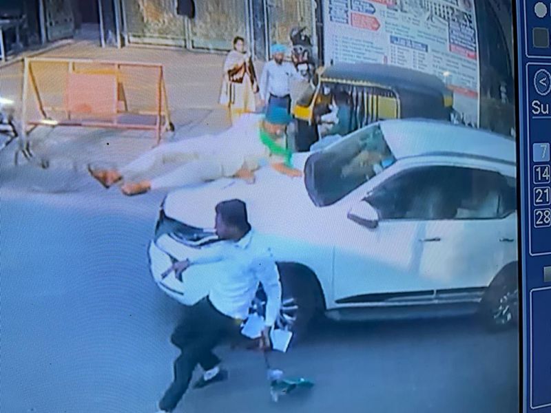 Akali leaders attacked protesting farmers