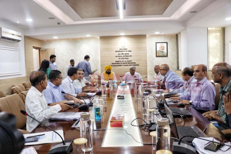 CM Mann met Union Minister Gajendra Singh Shekhawat