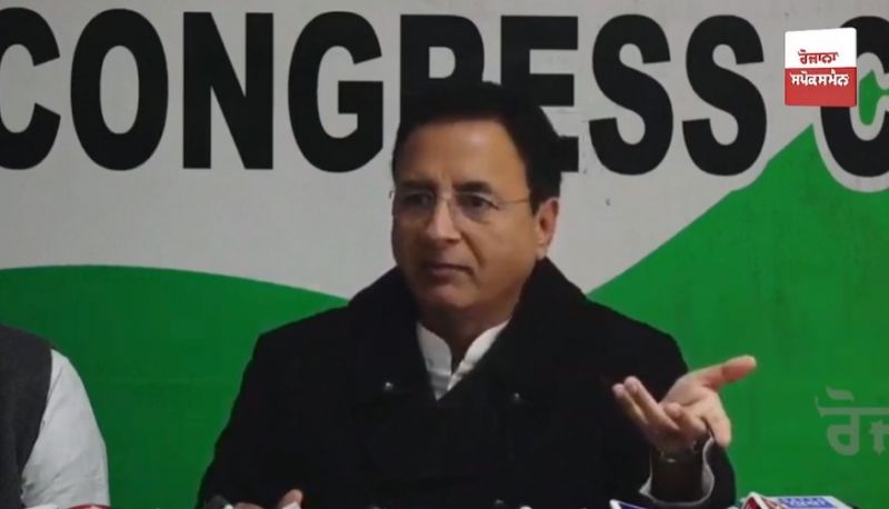 randeep surjewala 