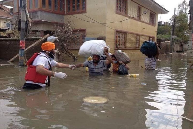 Khalsa Aid volunteers reach Kochi