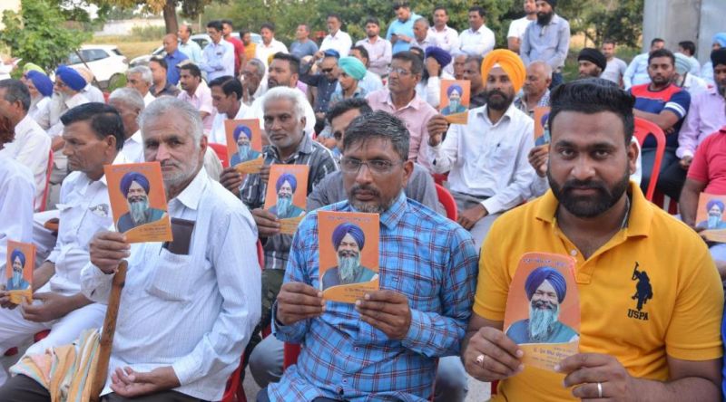 Pro. Chandumajra during election campaign