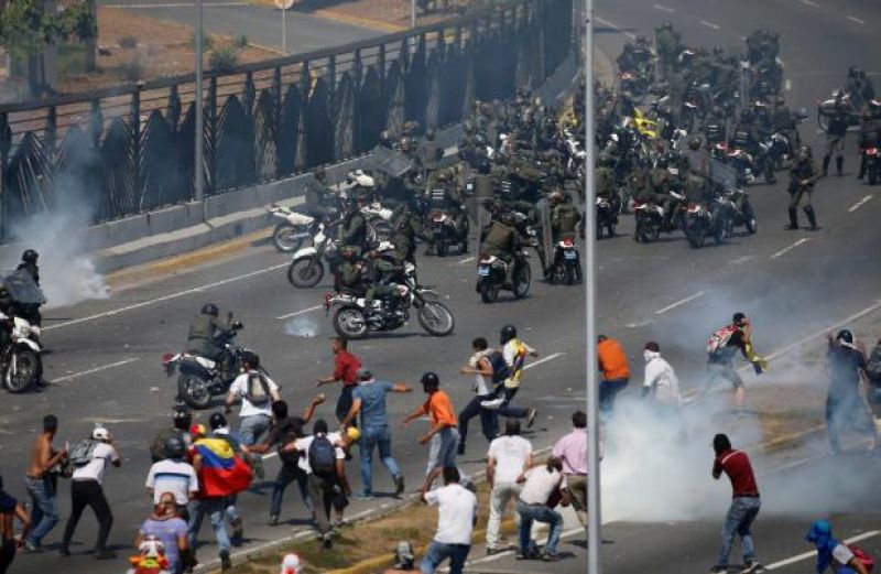 69 people injured in riots in Venezuela