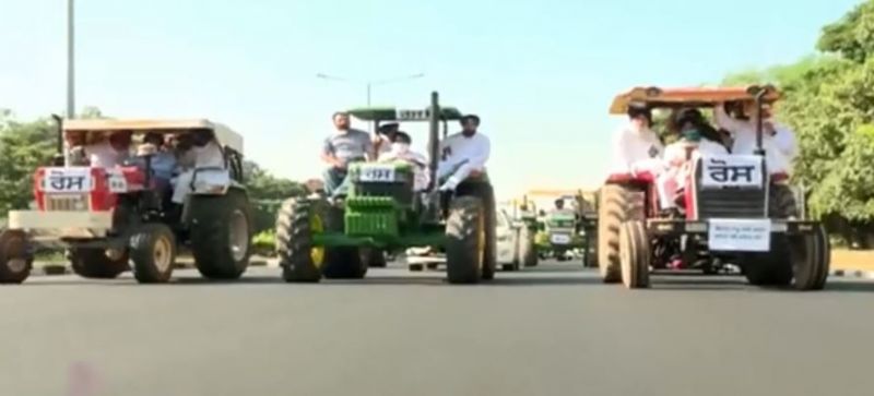 Akali Dal tractor march before assembly session
