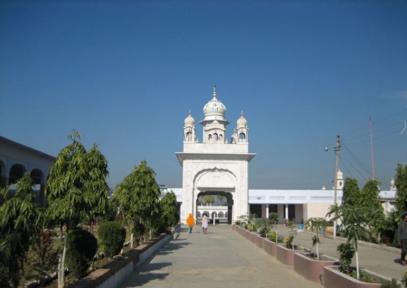 Gurdwara Sri Guru Ka Bagh 